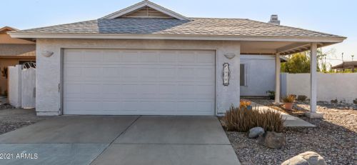 1970 Iowa St, Chandler AZ  85225-7080 exterior