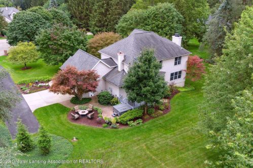 4406 Carmine Ct, Dewitt MI 48820-9183 exterior