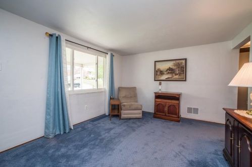 3341 Recker Dr, Pittsburgh PA exterior