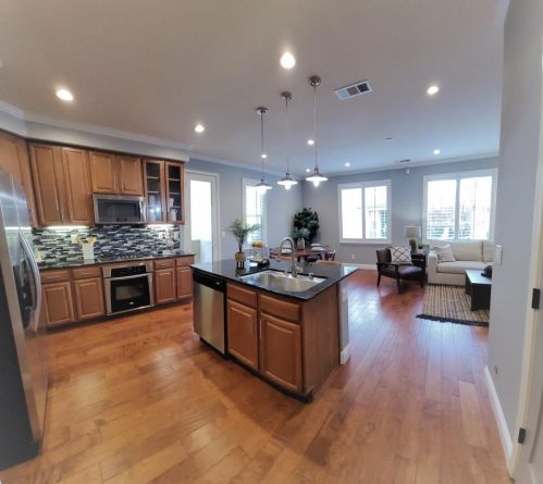 310 Alvarez Cmn, Milpitas CA 95035-8632 exterior