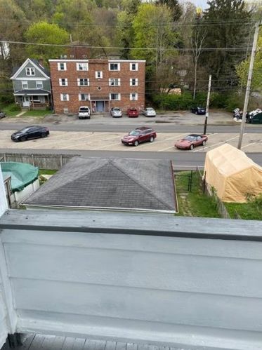 121 Glenmore Ave, Pittsburgh PA  15229-1829 exterior