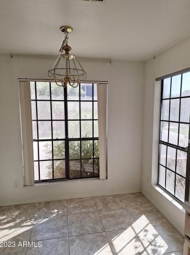 13829 42 Pl, Phoenix AZ 85050-3361 exterior