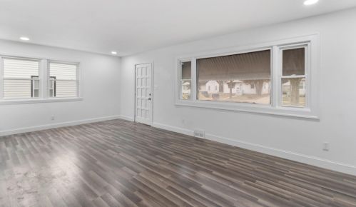 5334 50th St, Milwaukee, WI 53218-3407