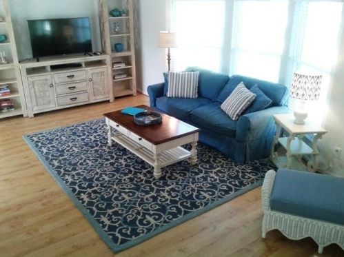 2025 Ocean Dr, Fort Pierce FL  34949-3366 exterior