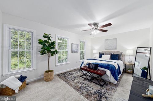 7451 Duddington Dr, Alexandria VA 22315-3849 exterior