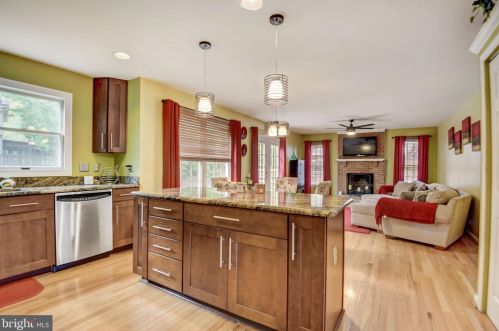 2009 Alleva Ct, Accokeek MD 20607-3254 exterior