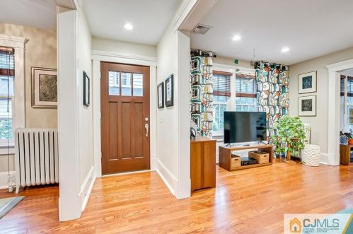 419 Middlesex Ave, Metuchen NJ 08840-1419 exterior