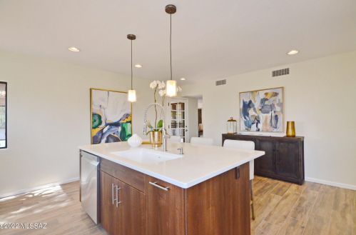 5837 Paseo Ventoso, Tucson AZ  85750-1131 exterior