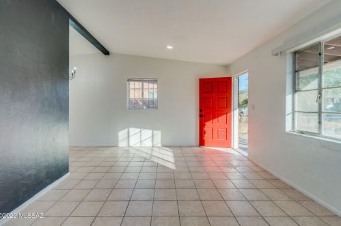 815 Lester St, Tucson AZ  85719-3937 exterior