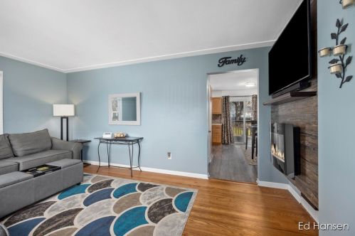 1701 Blanchard St, Wyoming MI 49519-3317 exterior