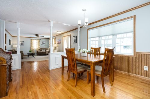 45551 Peninsula Dr, Grand Junction MI 49056-9462 exterior