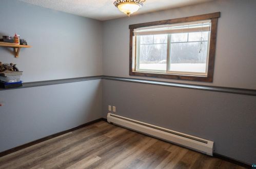 5956 Rose Rd, Duluth MN 55810-9734 exterior