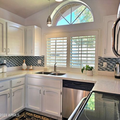 1003 Annette Dr, Phoenix AZ 85022-1041 exterior