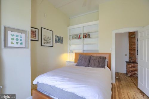 111 Lime St, Lancaster PA 17602-3638 exterior