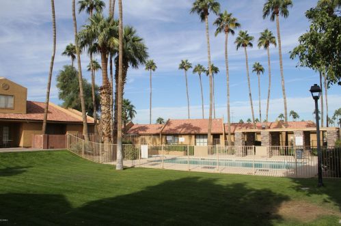 3511 Baseline Rd, Phoenix AZ  85042-7225 exterior