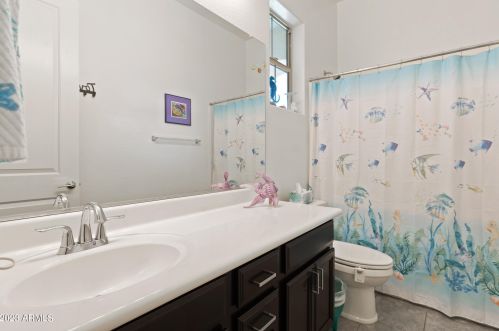 3901 Scott Dr, Chandler AZ  85286 exterior