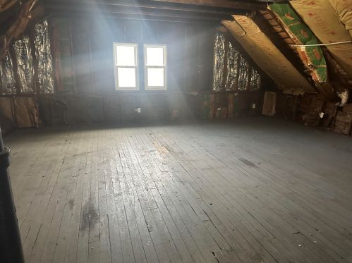 2410 Sherman Blvd, Milwaukee WI  53210-2946 exterior