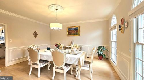 17815 Fraley Farm Rd, Rockville MD 20855-1664 exterior