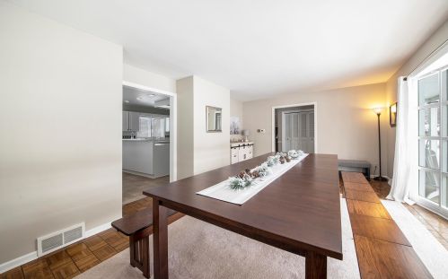 3625 Chamberlain Ave, Grand Rapids MI 49508-2608 exterior