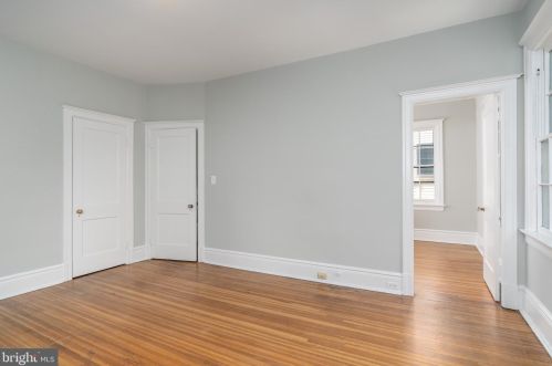 3524 Edmunds St, Washington DC 20007-1463 exterior