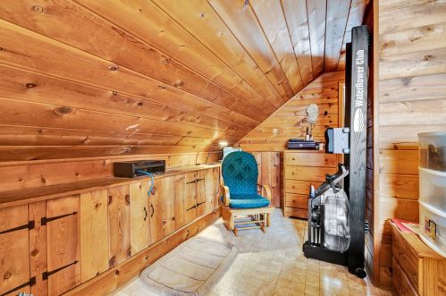 209 70, Milwaukee WI 53218-1815 exterior