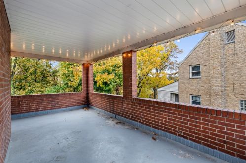 229 Owendale Ave, Pittsburgh PA  15227-2303 exterior