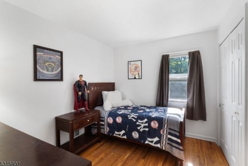 16 Fletcher Pl, Madison NJ 07940-2307 exterior