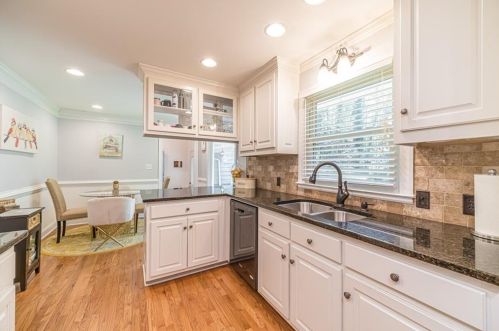 2201 Valley Creek Cir, Lithonia GA  30078-2532 exterior