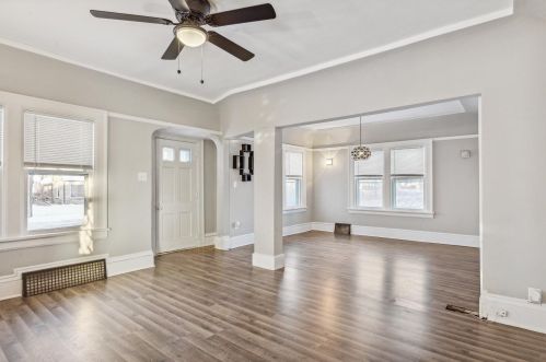 6024 36th St, Milwaukee WI  53221-4618 exterior