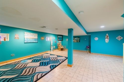 6116 Moody Ave, Chicago IL  60638-4312 exterior