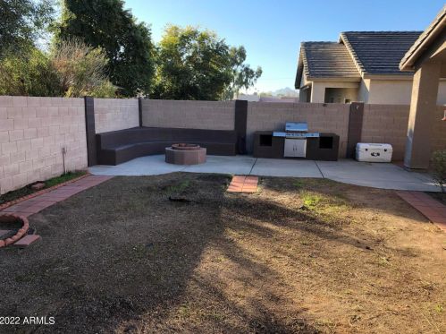 15109 29 St, Phoenix AZ 85042-8214 exterior