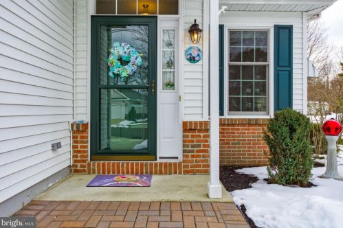 84 Warwick Way, Southampton, NJ 08088-1150