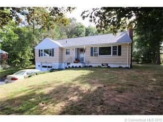 91 Woodland St, Meriden, CT 06451-2027