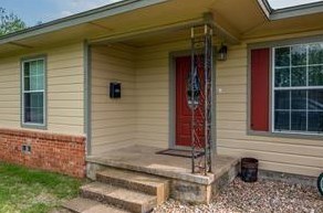 1720 Elm St, Denison TX  75020-1731 exterior