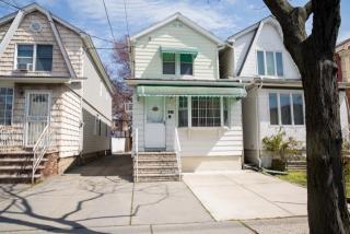 1637 Ryder St, Brooklyn, NY 11234-4306