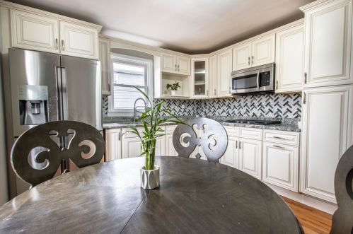 5416 25 Pl, Chicago IL 60623-4233 exterior