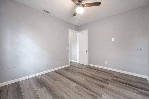 1806 Comanche Ave, Tampa FL  33610-8224 exterior