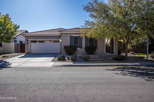 3629 Lynx Pl, Chandler AZ  85249-2025 exterior
