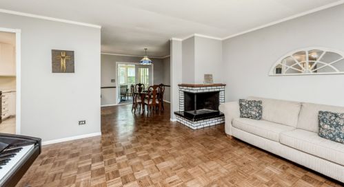 4703 Rose St, Bull Valley IL 60014-8142 exterior