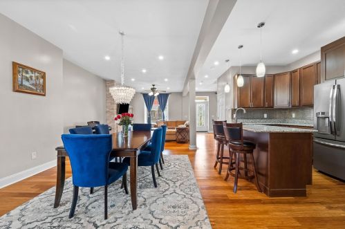 603 Saint Clair St, Pittsburgh PA 15206-3614 exterior