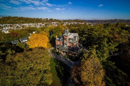 5501 Elgin St, Pittsburgh PA 15206-1432 exterior