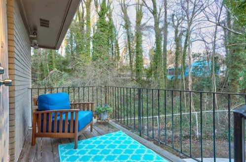 1898 Lisbon Dr, Atlanta GA  30310-4916 exterior