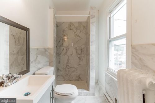 312 Cheltenham Ave, Philadelphia PA 19120-1620 exterior