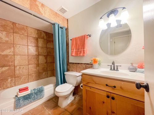 7471 Oldfather Dr, Tucson AZ  85741-1625 exterior