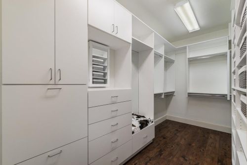 2111 Canton St, Dallas TX 75226-1621 exterior