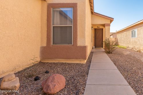 1653 Gaffer Pl, Tucson AZ  85746-3401 exterior