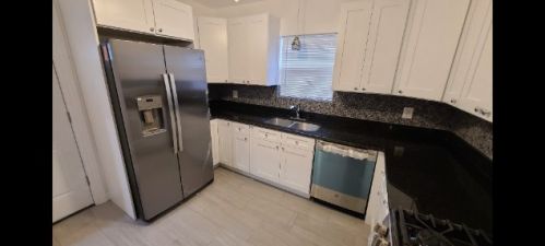 8731 Wabash Ave, Chicago IL 60619-6612 exterior