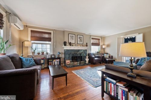 17 Morningside Dr, Trenton NJ 08618-4914 exterior