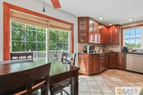 29 Sioux St, Old Bridge NJ 08857-1842 exterior