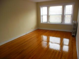 5500 Campbell Ave, Chicago IL  60625-2208 exterior